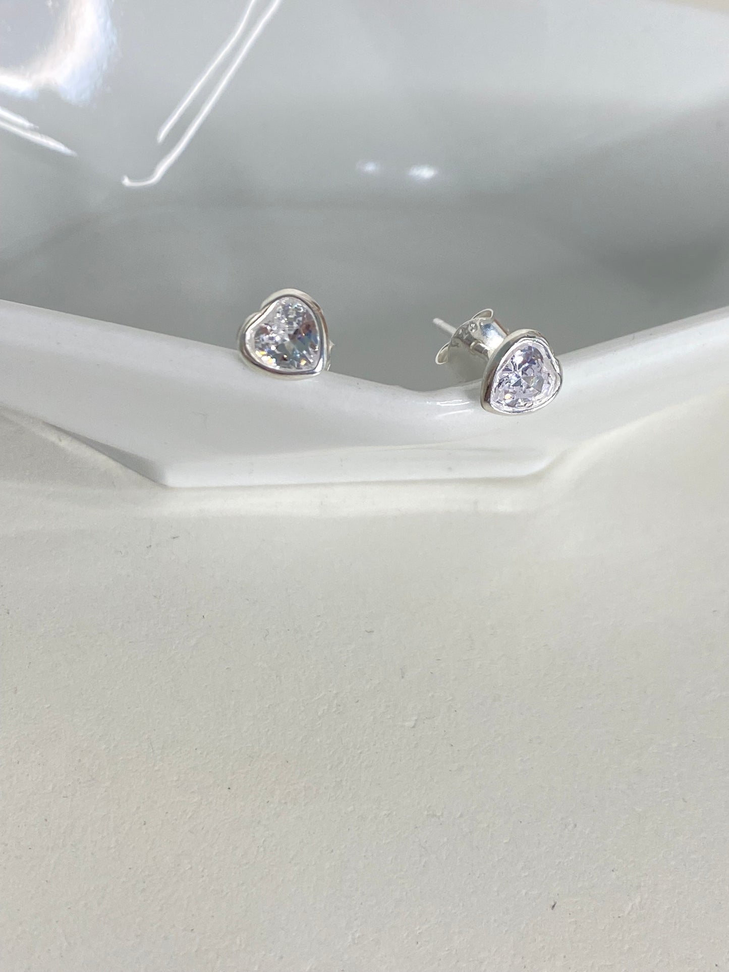 Aretes puntos de luz Corazon