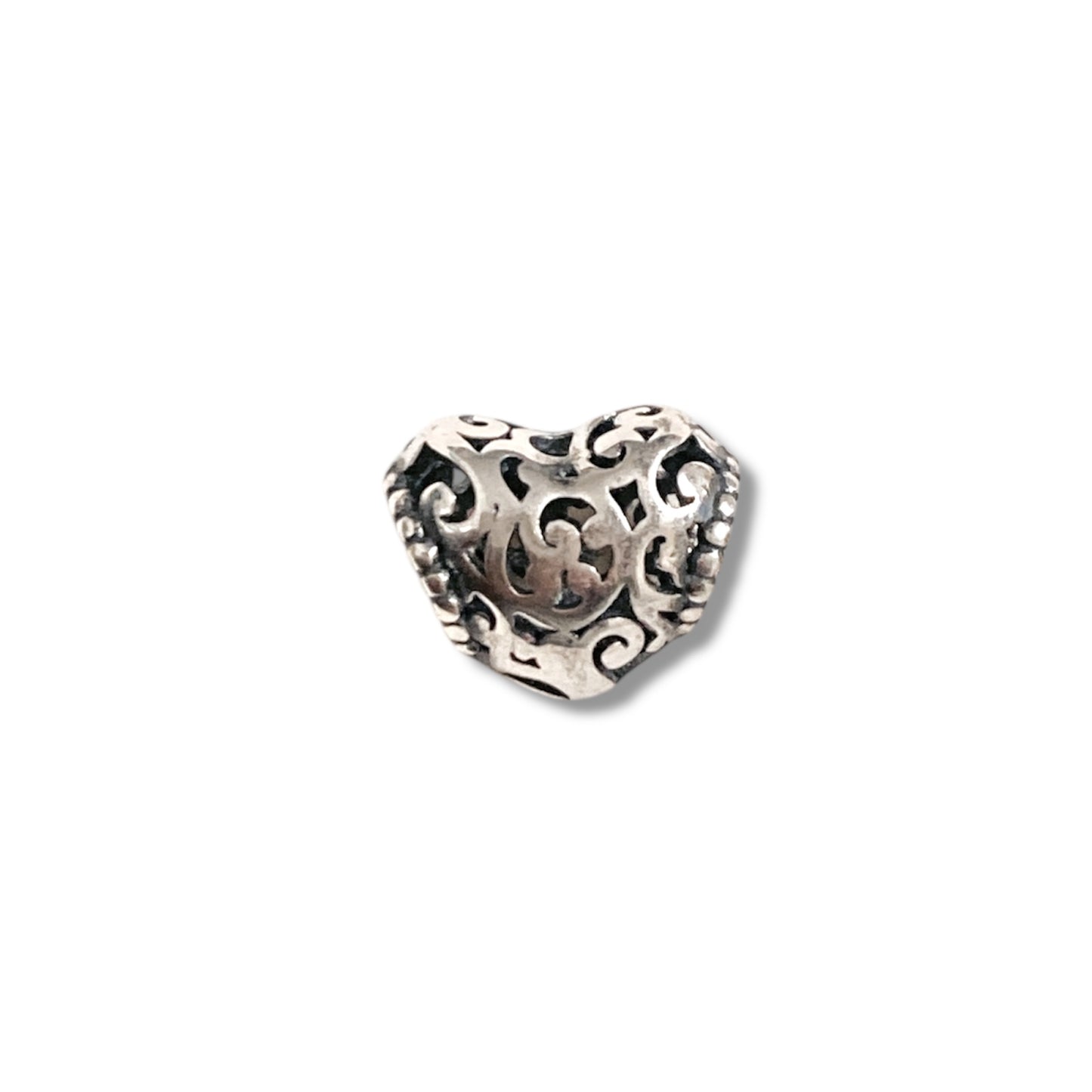 Charm corazón plateados diseño
