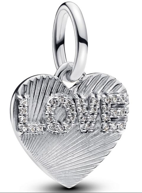 Charm corazón letras Love