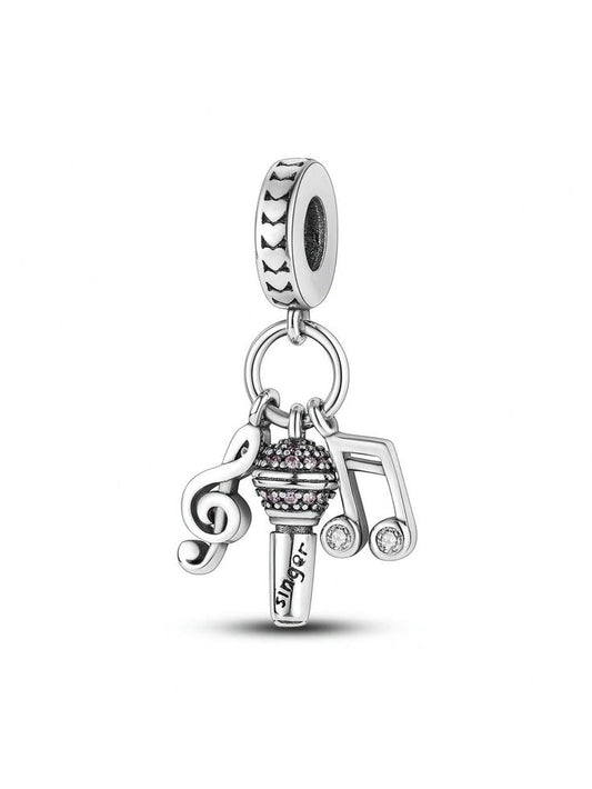 Charm micrófono, notas musicales