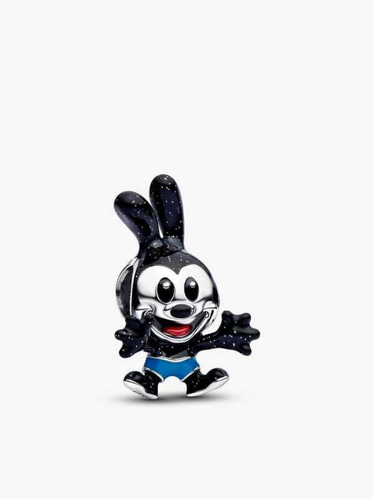 Charm Mickey inicios