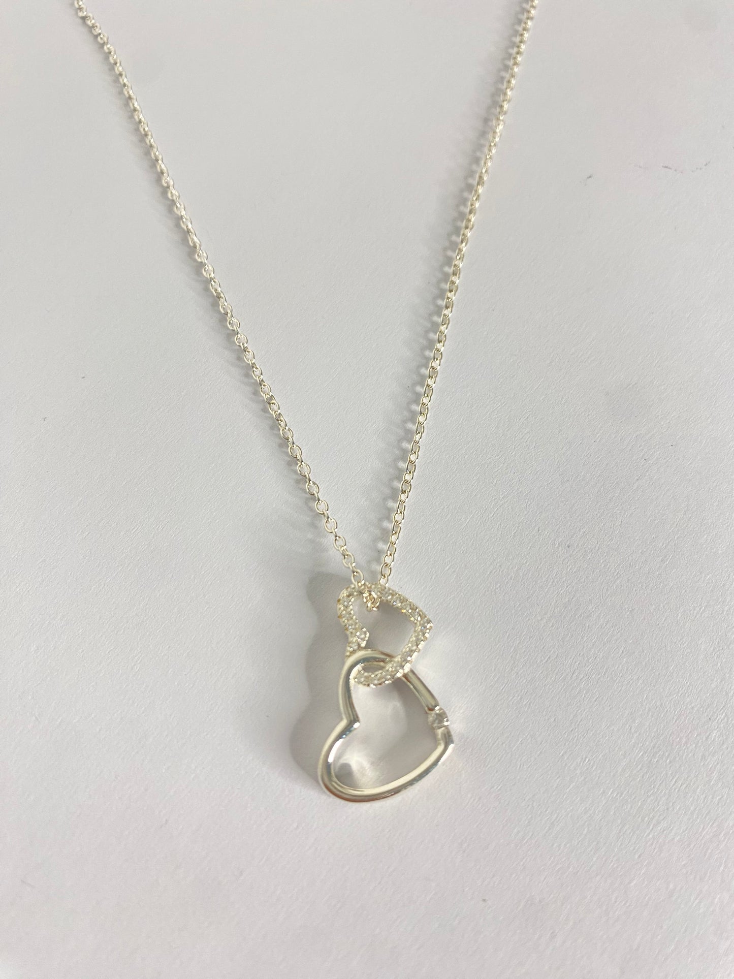 Collar con corazones dobles 💕