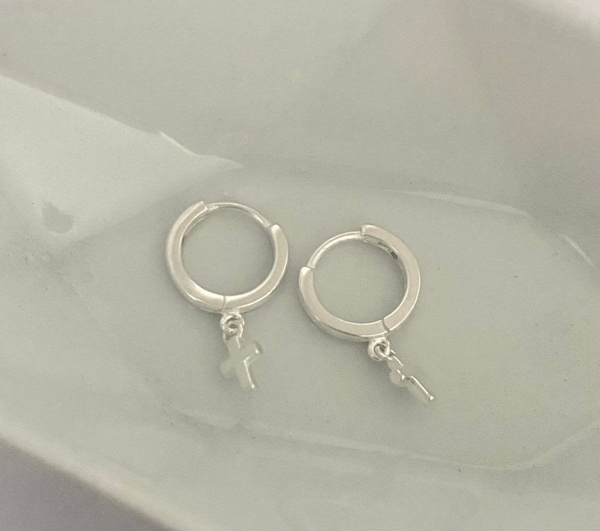 Aretes cruz -Plata 925