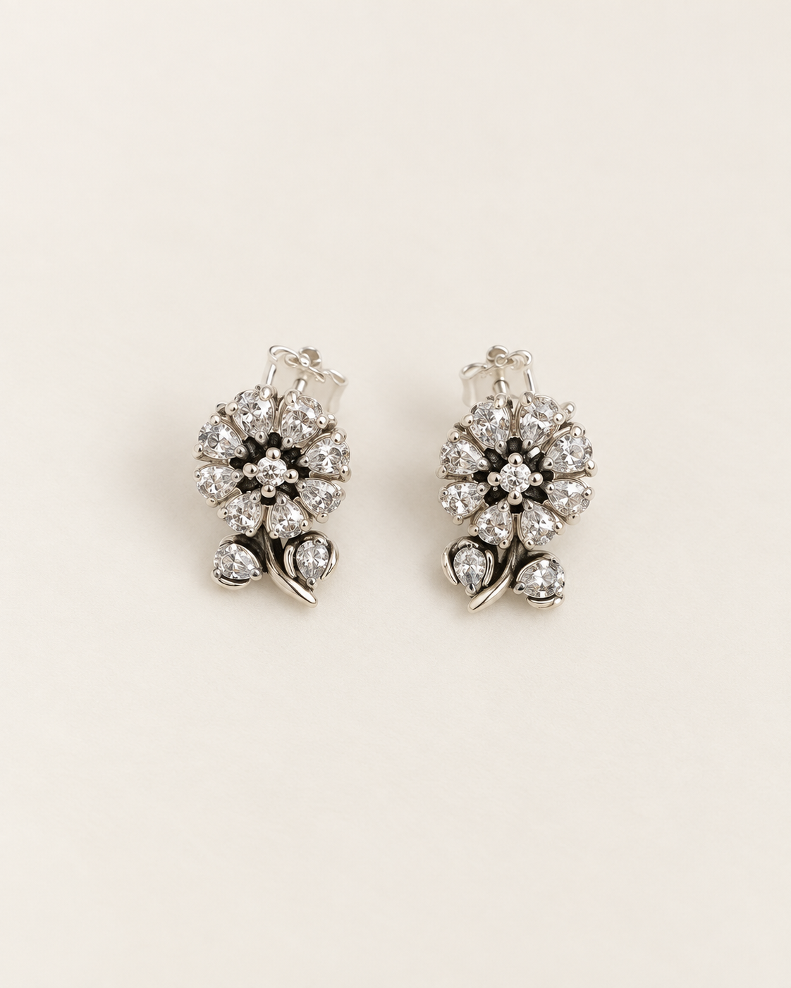 ✨ Aretes Florales en Plata 925
