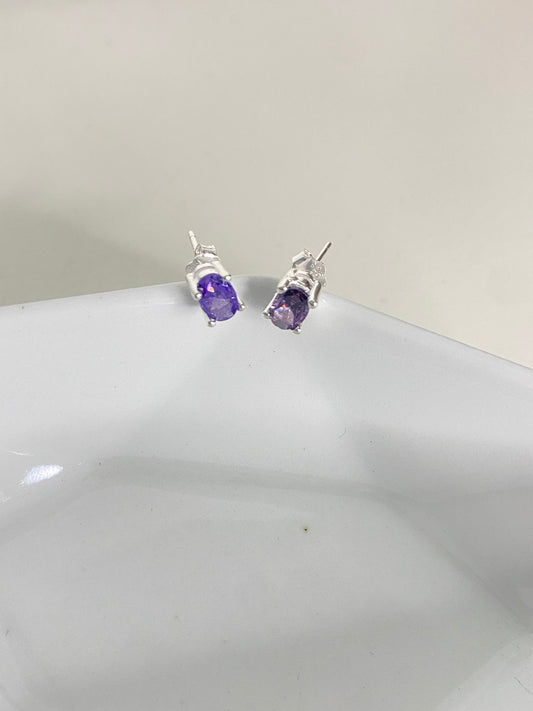 Aretes lilas