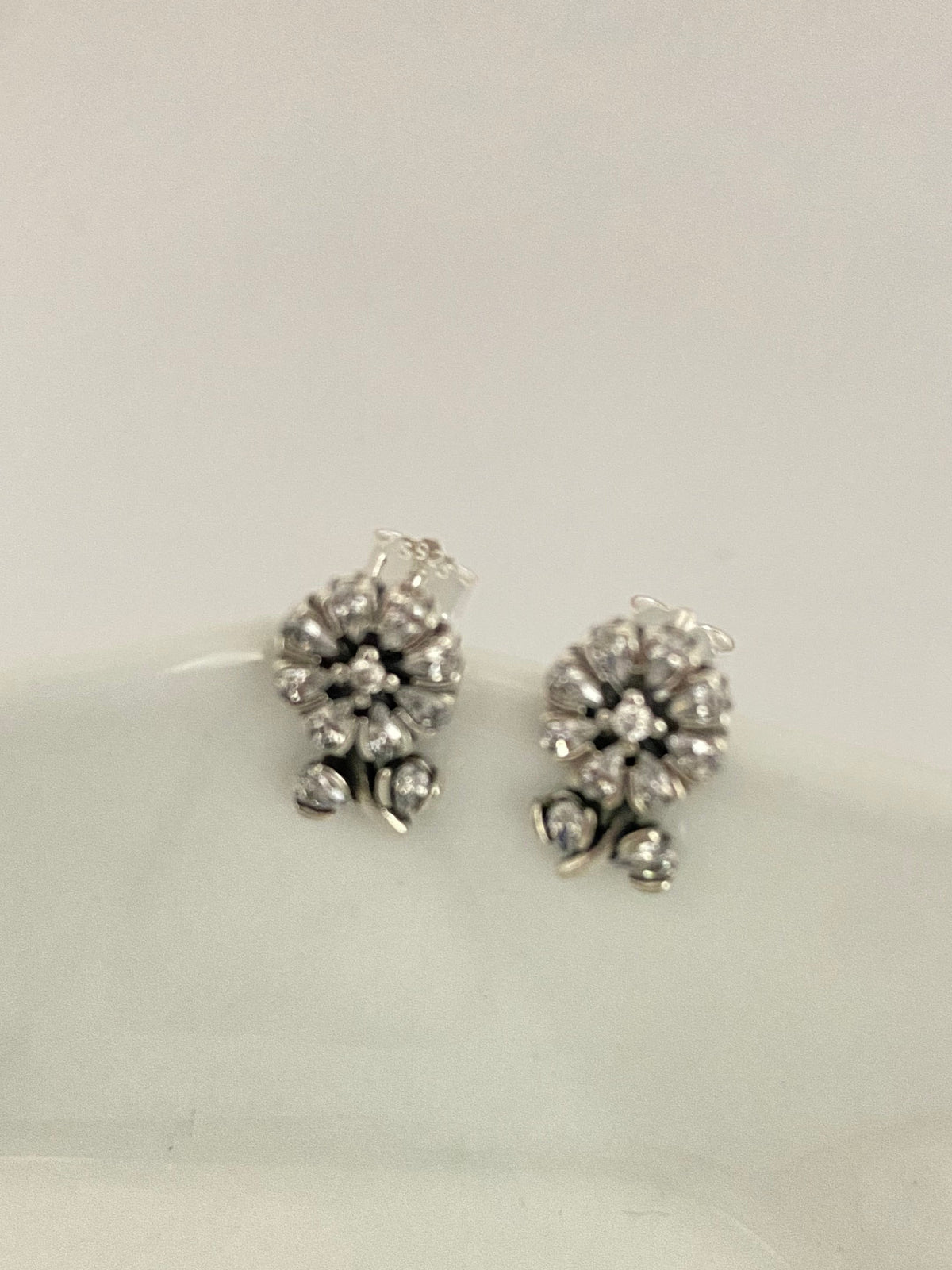 ✨ Aretes Florales en Plata 925