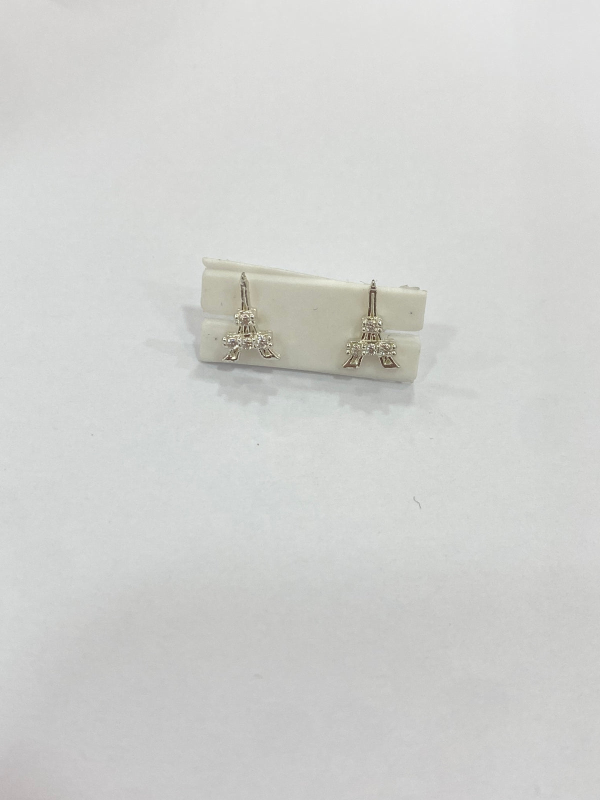 Aretes Torre Eiffel con Circones ✨