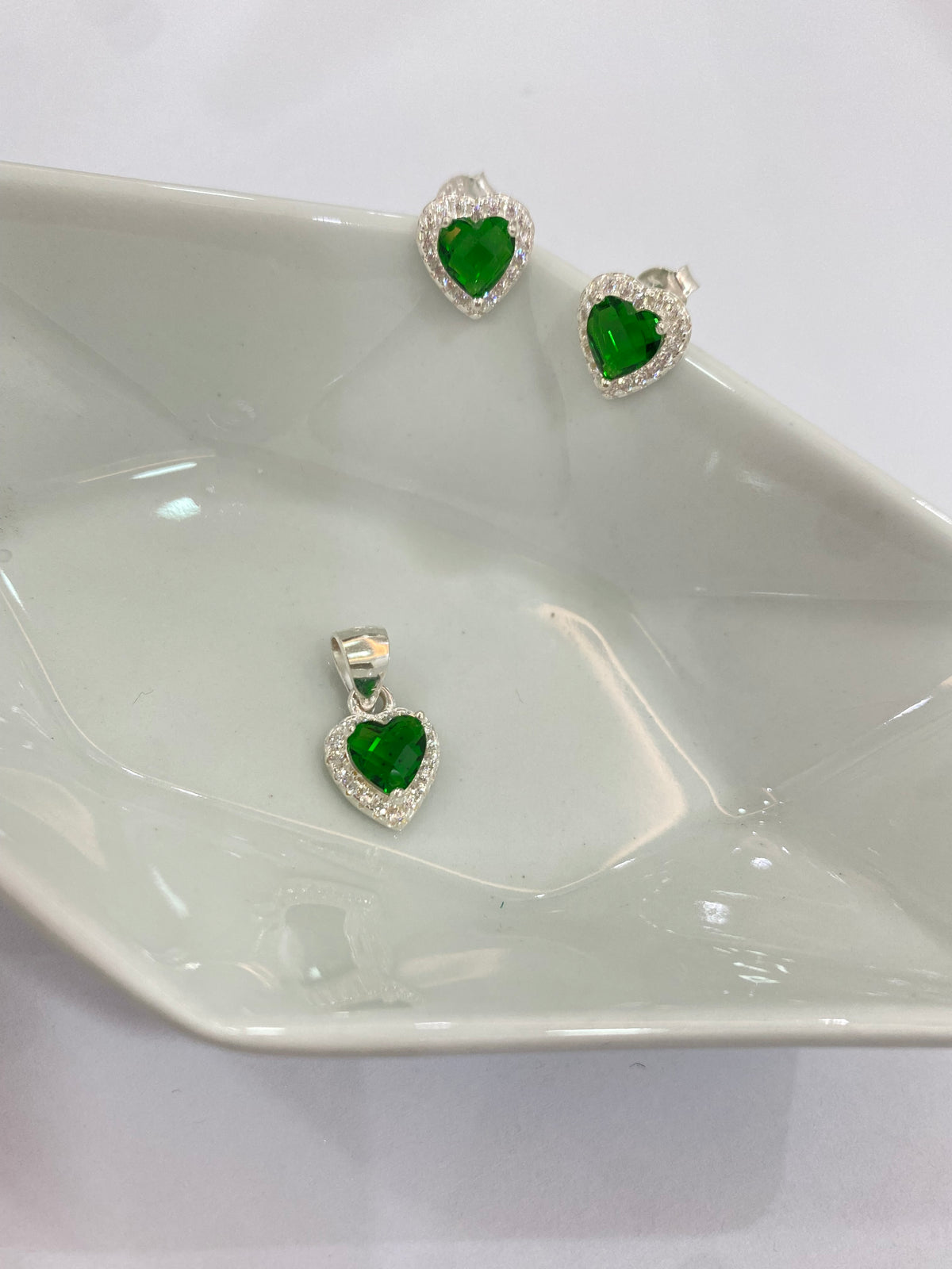 Juego de corazón verde esmeralda 💚